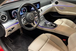 Punainen Mercedes-Benz E 2019 kuva 7.