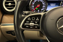 valkoinen Mercedes-Benz E 2019 kuva 15.