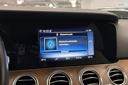 valkoinen Mercedes-Benz E 2019 kuva 26.