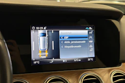 valkoinen Mercedes-Benz E 2019 kuva 27.