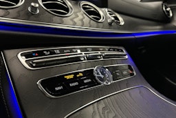 musta Mercedes-Benz E 2019 kuva 19.