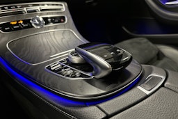 musta Mercedes-Benz E 2019 kuva 20.