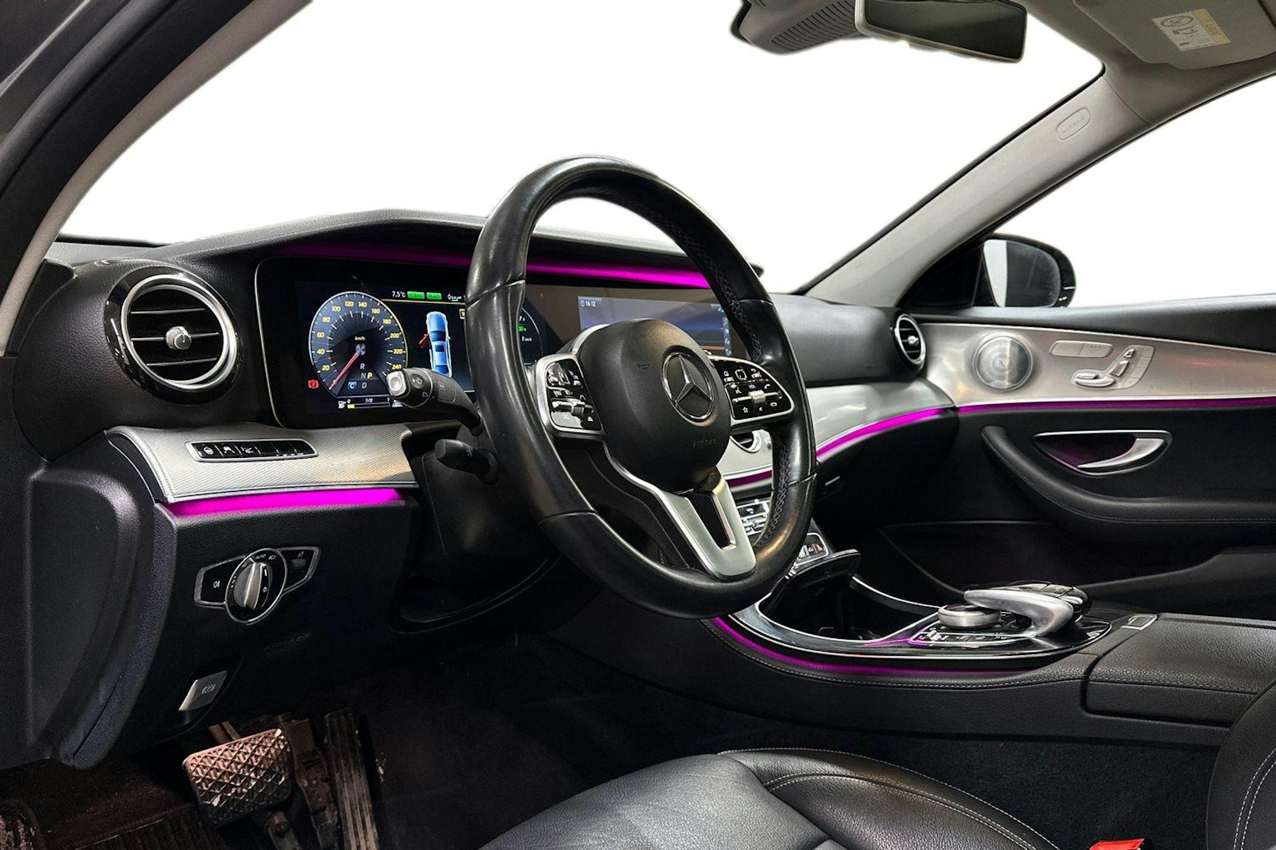 harmaa Mercedes-Benz E 2019 kuva 6.