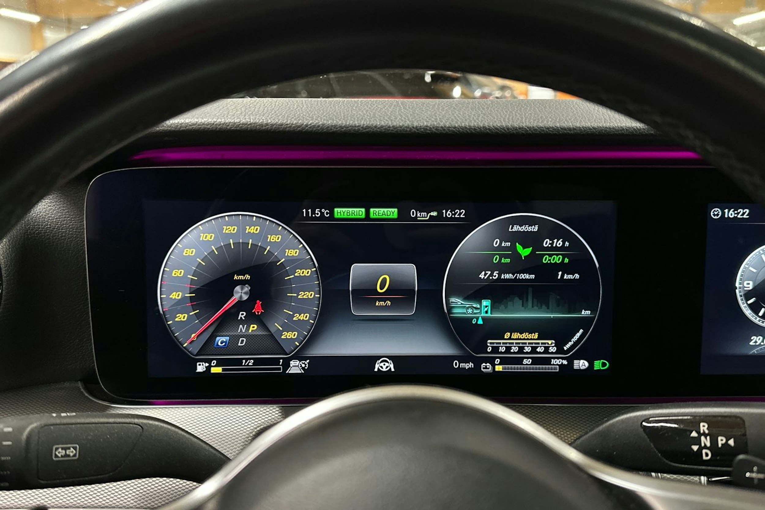 harmaa Mercedes-Benz E 2019 kuva 23.