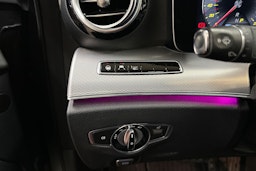 harmaa Mercedes-Benz E 2019 kuva 26.