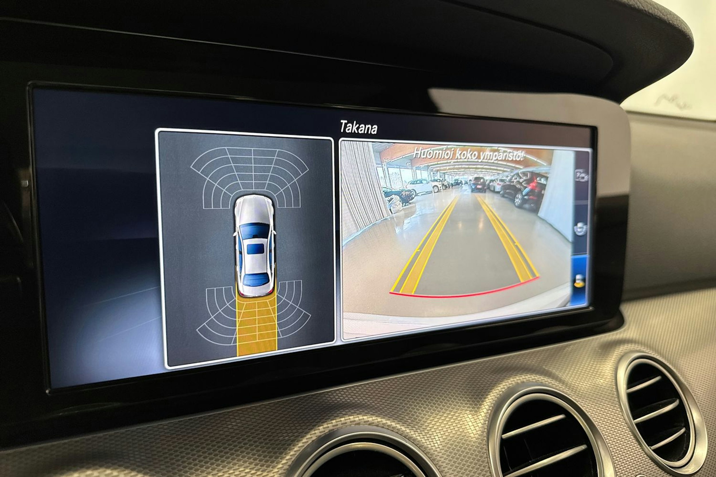 valkoinen Mercedes-Benz E 2019 kuva 18.