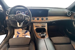 musta Mercedes-Benz E 2019 kuva 7.