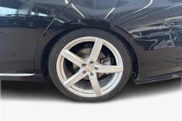 musta Mercedes-Benz E 2019 kuva 9.