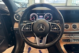 musta Mercedes-Benz E 2019 kuva 15.