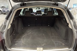 musta Mercedes-Benz E 2019 kuva 15.