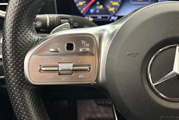 musta Mercedes-Benz E 2019 kuva 11.