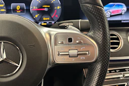 musta Mercedes-Benz E 2019 kuva 12.