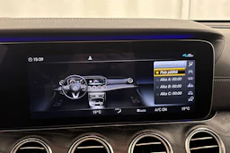 musta Mercedes-Benz E 2019 kuva 16.