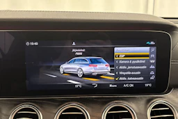 musta Mercedes-Benz E 2019 kuva 17.