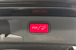 musta Mercedes-Benz E 2019 kuva 24.