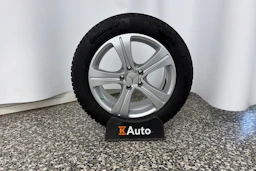 musta Mercedes-Benz E 2019 kuva 10.