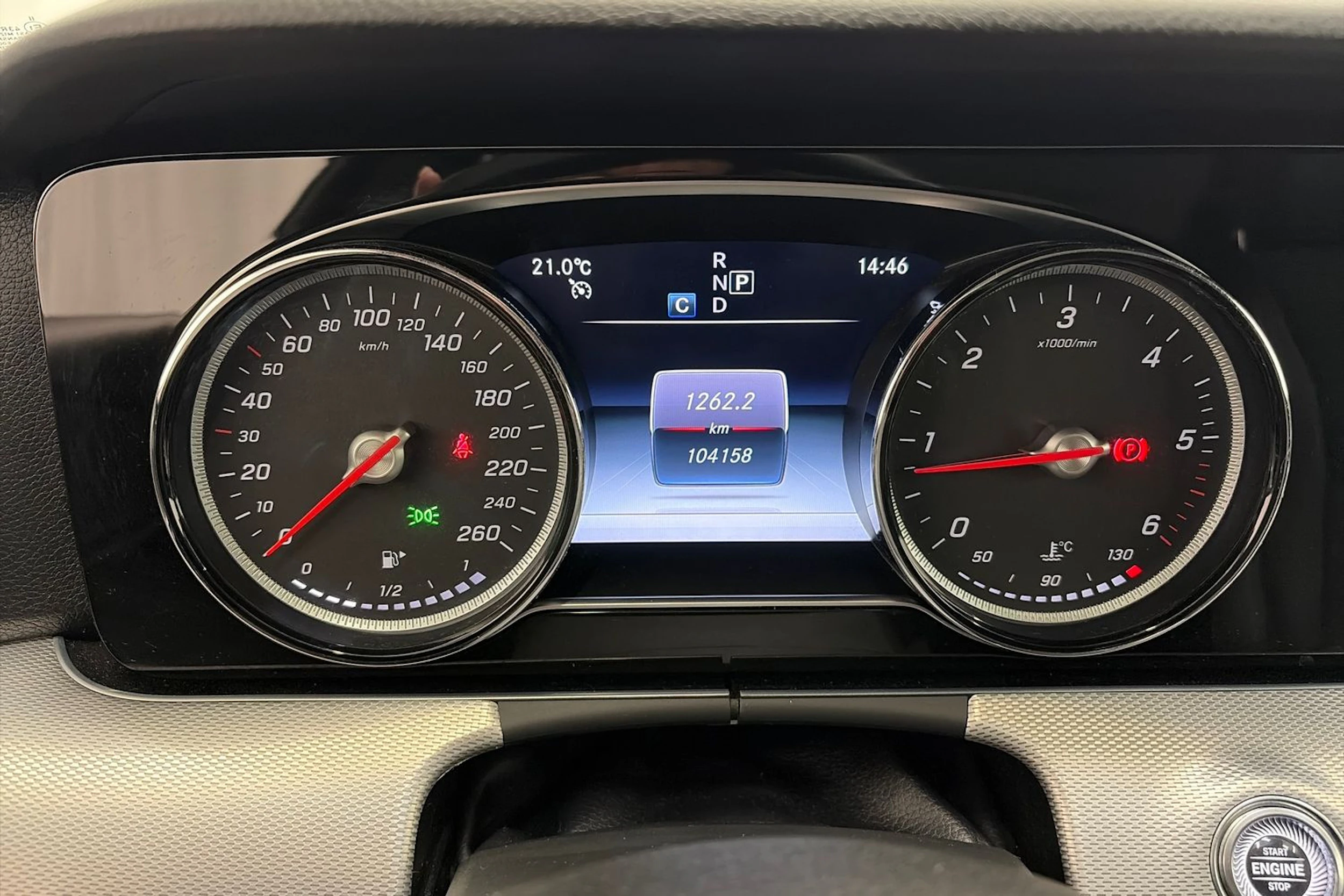 musta Mercedes-Benz E 2019 kuva 16.