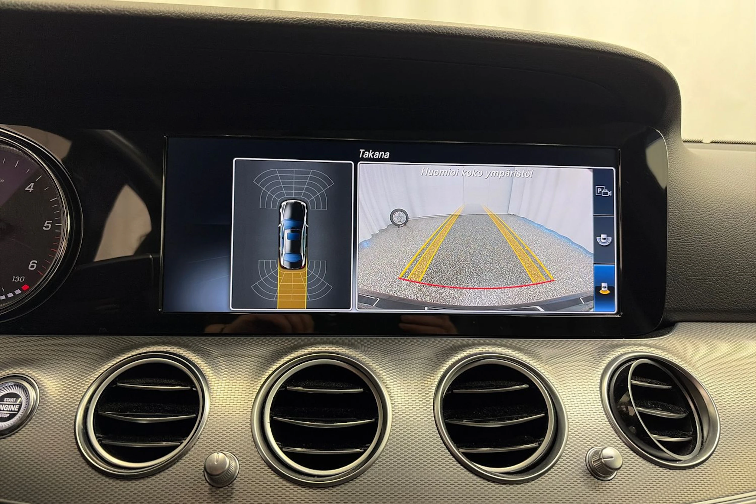musta Mercedes-Benz E 2019 kuva 20.