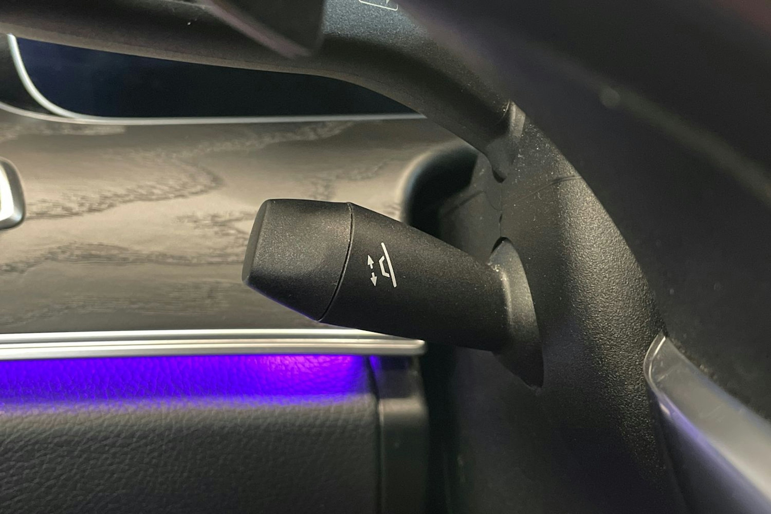 valkoinen Mercedes-Benz E 2019 kuva 17.