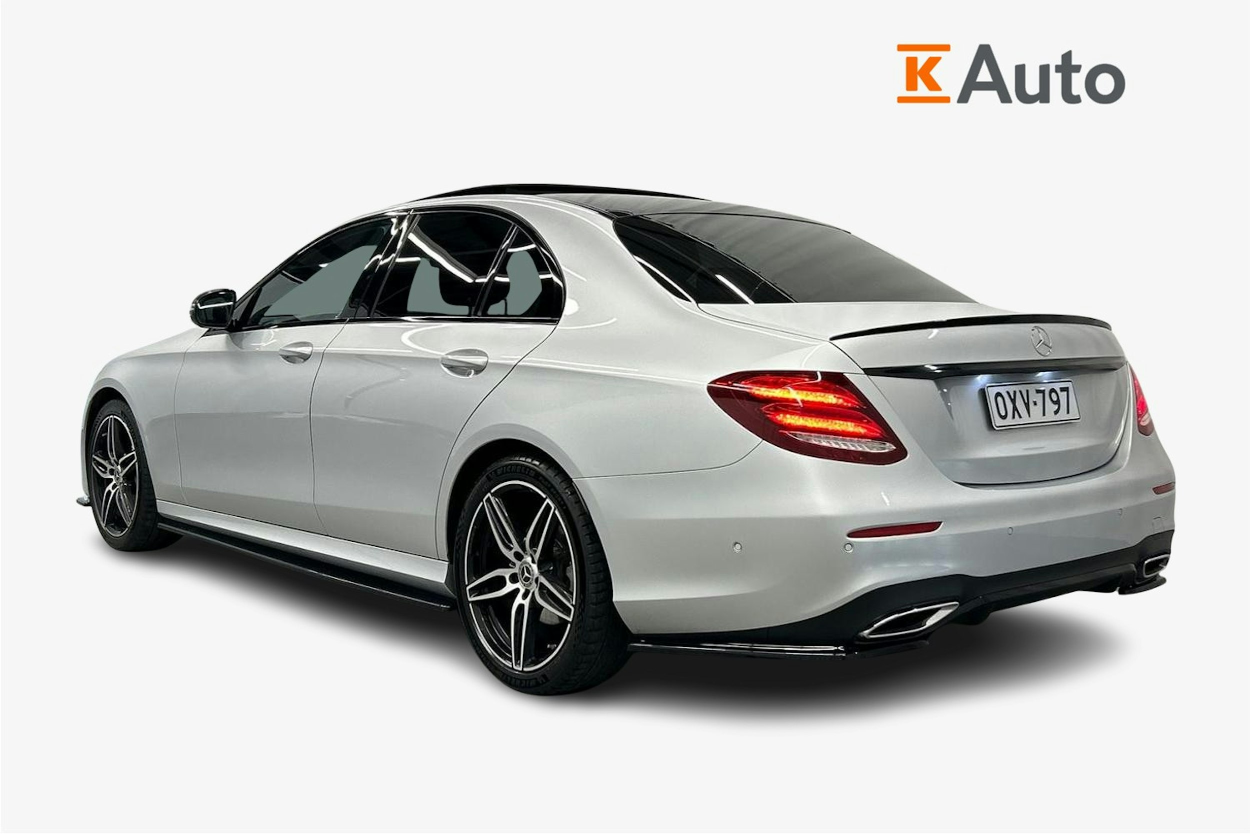 hopea Mercedes-Benz E 2019 kuva 2.