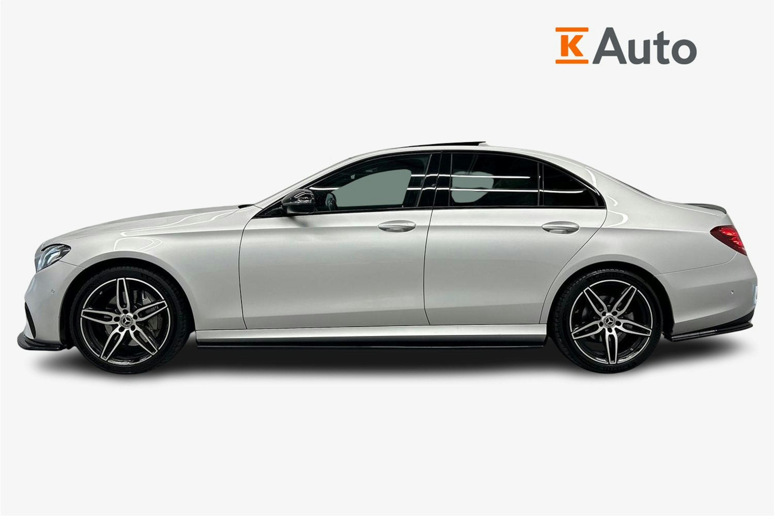 hopea Mercedes-Benz E 2019 kuva 6.