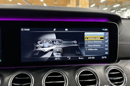 harmaa Mercedes-Benz E 2019 kuva 23.