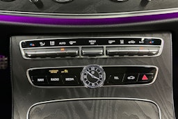 harmaa Mercedes-Benz E 2019 kuva 26.