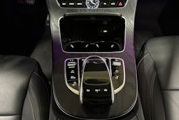 harmaa Mercedes-Benz E 2019 kuva 27.