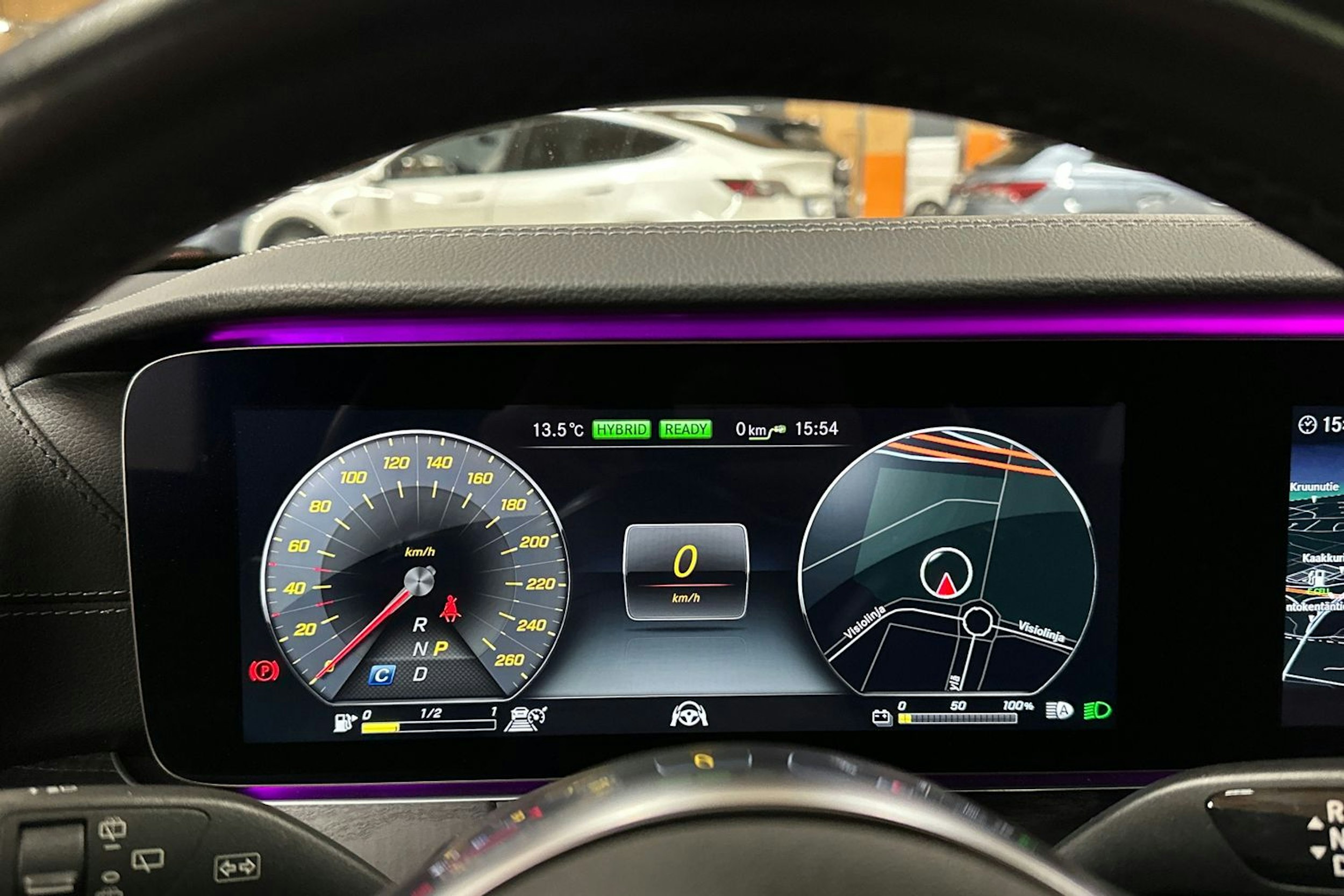 harmaa Mercedes-Benz E 2019 kuva 30.