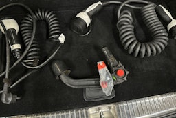 harmaa Mercedes-Benz E 2019 kuva 39.