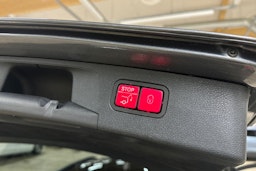 harmaa Mercedes-Benz E 2019 kuva 40.