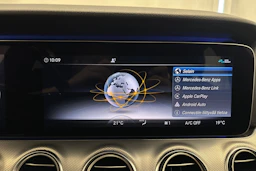 harmaa Mercedes-Benz E 2019 kuva 17.