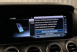valkoinen Mercedes-Benz E 2019 kuva 21.