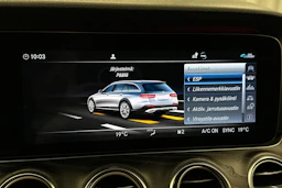 valkoinen Mercedes-Benz E 2019 kuva 24.