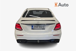 valkoinen Mercedes-Benz E 2019 kuva 3.
