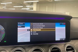 valkoinen Mercedes-Benz E 2019 kuva 12.
