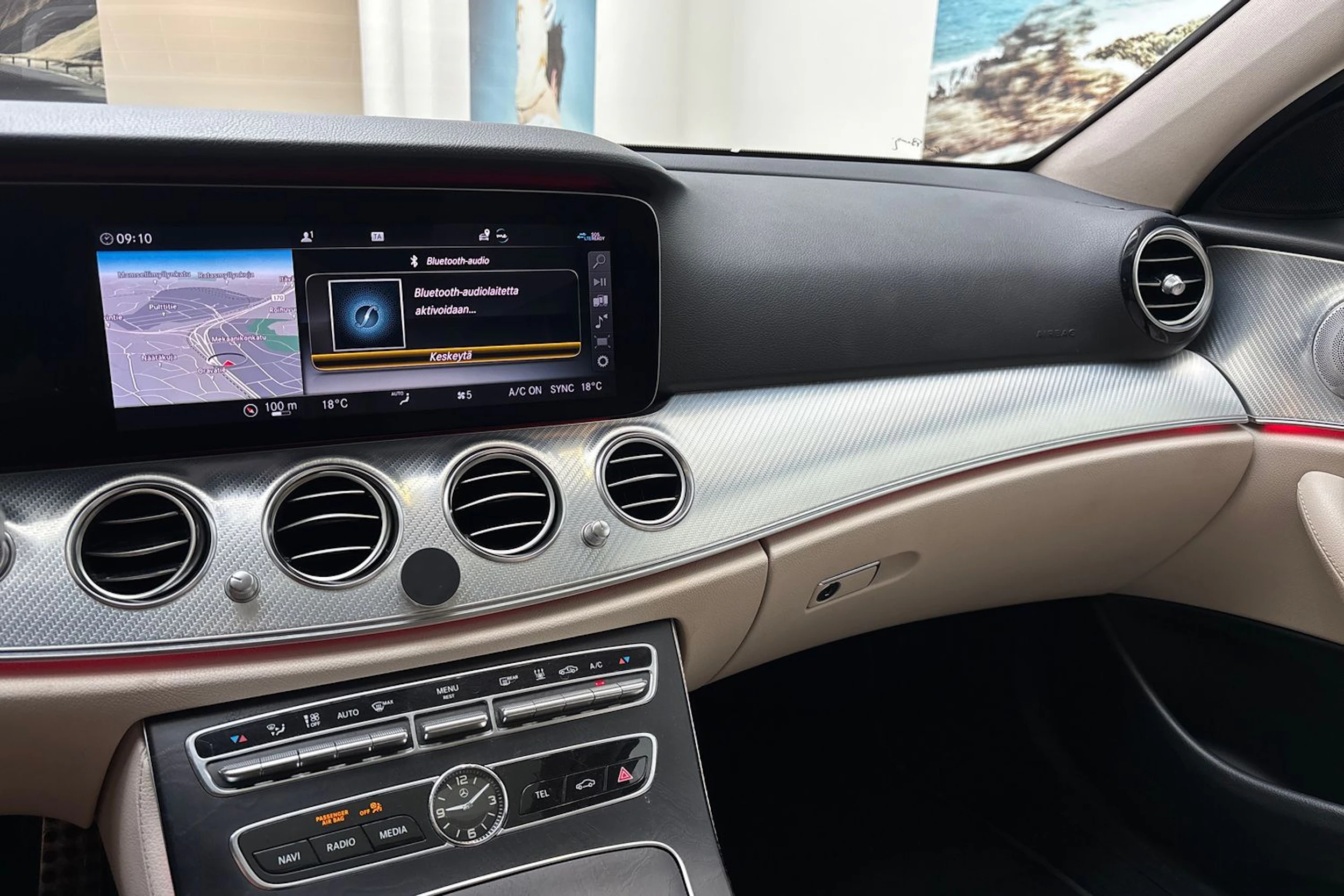 valkoinen Mercedes-Benz E 2020 kuva 21.