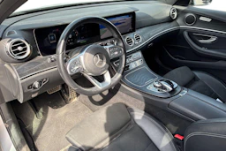 harmaa Mercedes-Benz E 2020 kuva 3.