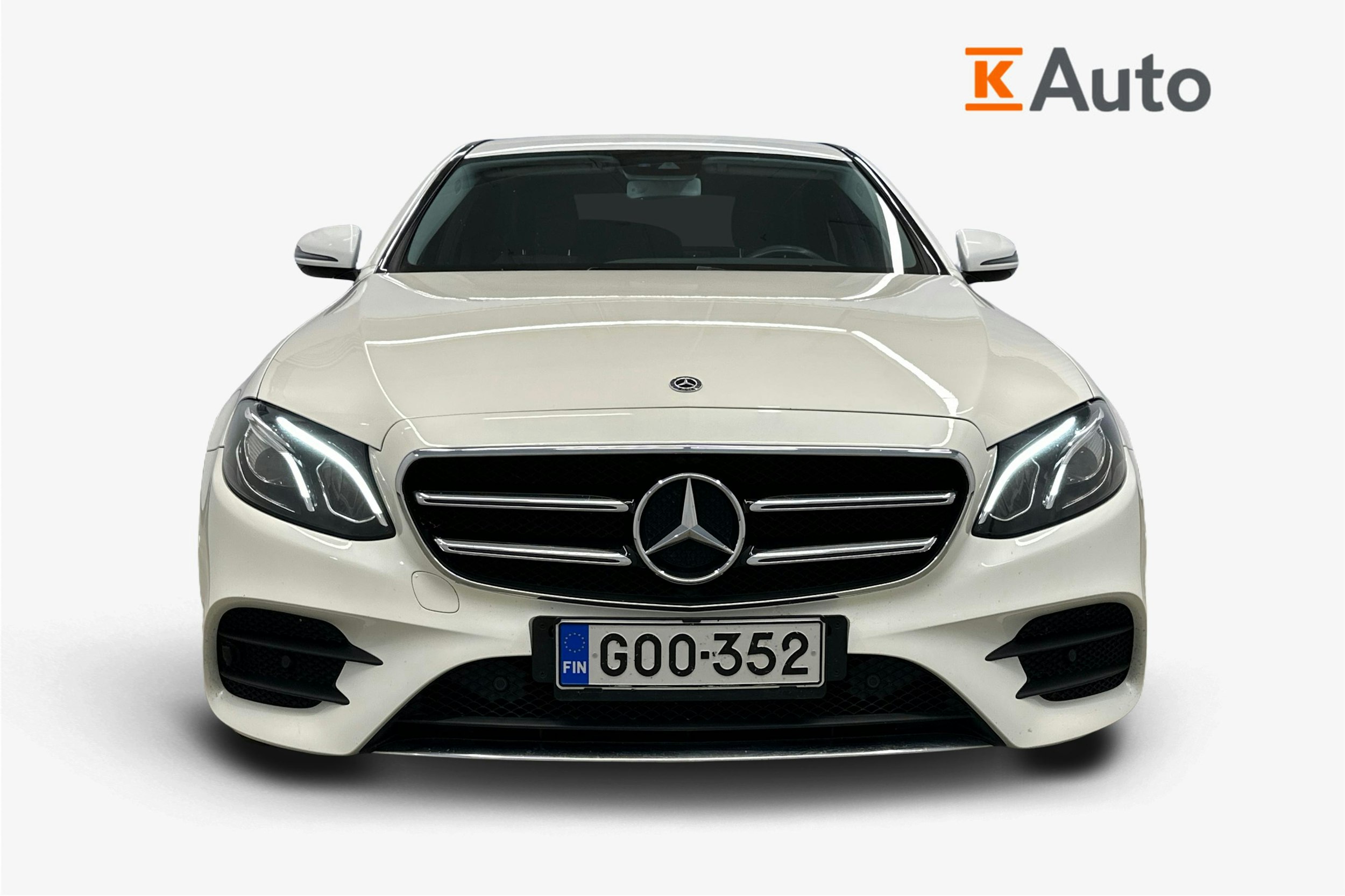 met. valkoinen Mercedes-Benz E 2020 kuva 4.