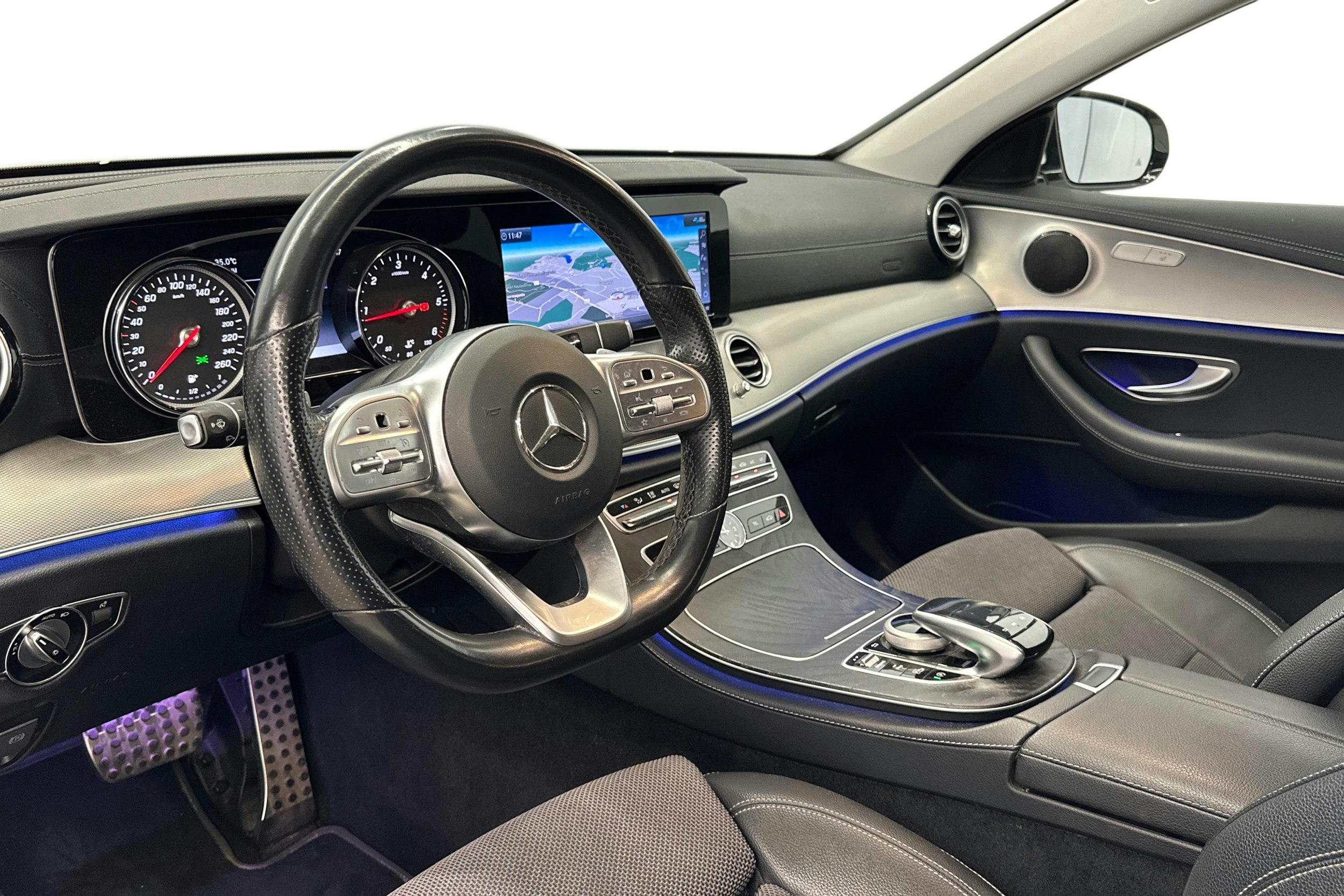 met. valkoinen Mercedes-Benz E 2020 kuva 6.