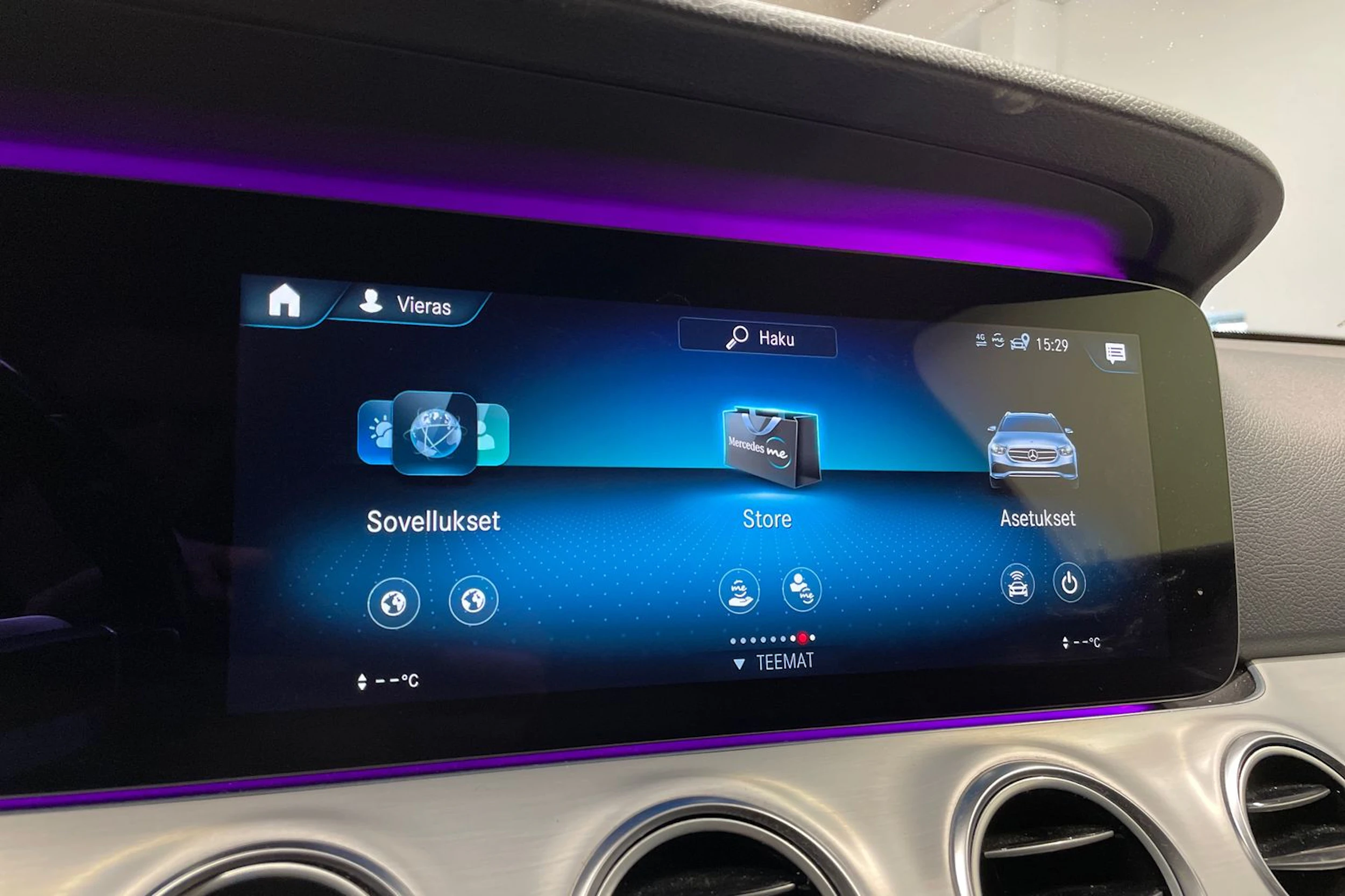 musta Mercedes-Benz E 2020 kuva 16.