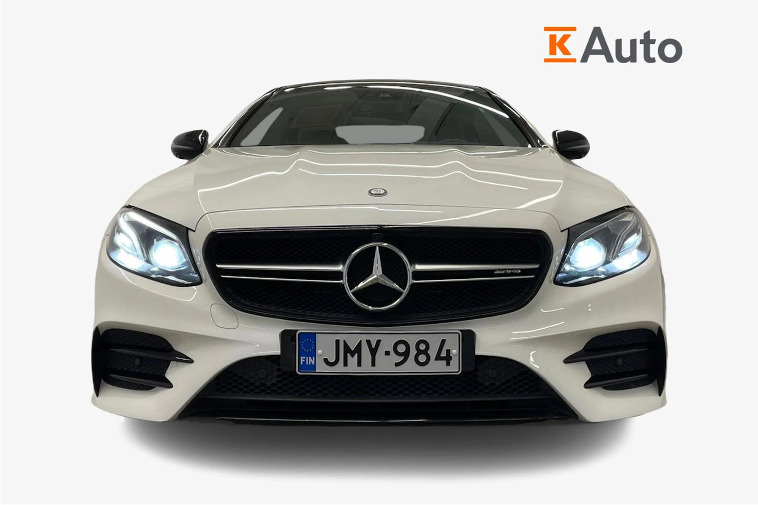 valkoinen Mercedes-Benz E 2020 kuva 5.