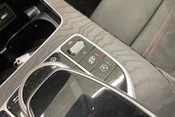 valkoinen Mercedes-Benz E 2020 kuva 21.