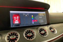 valkoinen Mercedes-Benz E 2020 kuva 24.