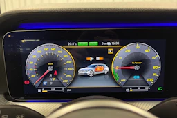 valkoinen Mercedes-Benz E 2020 kuva 4.