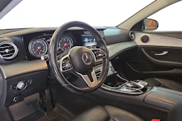 valkoinen Mercedes-Benz E 2020 kuva 6.
