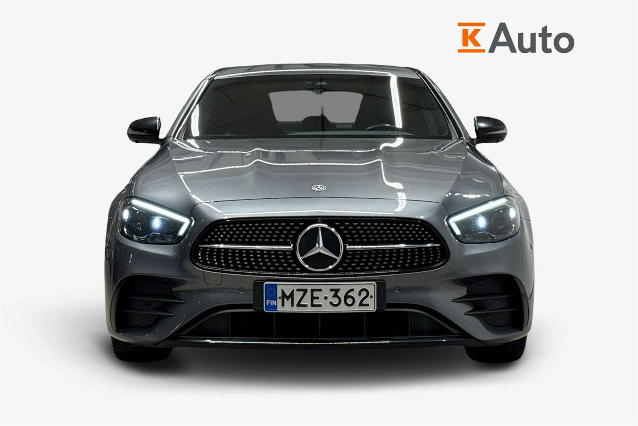 harmaa Mercedes-Benz E 2021 kuva 4.