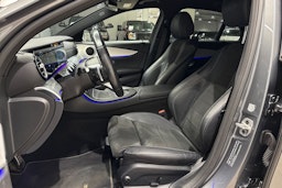 harmaa Mercedes-Benz E 2021 kuva 15.