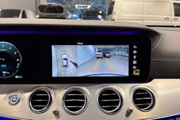 harmaa Mercedes-Benz E 2021 kuva 19.