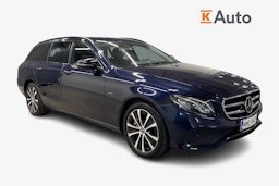 sininen Mercedes-Benz E 2020 kuva 1.